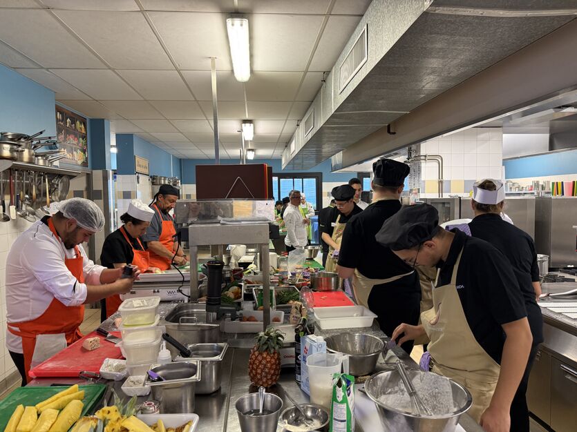 équipes en cuisine